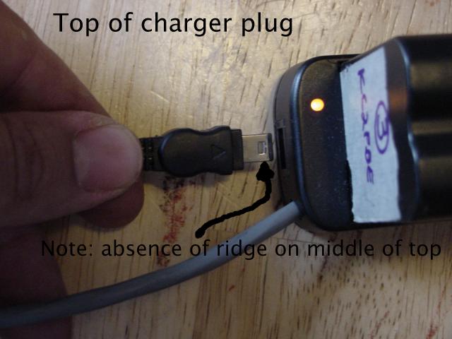 04-charger-plug-top.jpg 